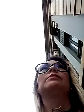 Snapshot of CandieGilson__ chatting on 09/14/25, 11:31 CandieGilson online show from 09/14/25, 11:31