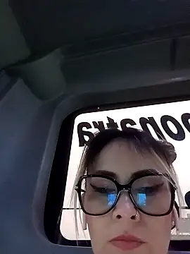 Snapshot of CandieGilson__ chatting on 09/18/25, 11:12 CandieGilson online show from 09/18/25, 11:12