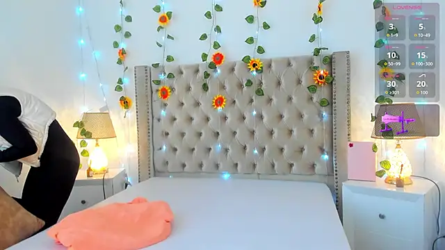 Snapshot of CandieGilson__ chatting on 09/28/25, 01:16 CandieGilson online show from 09/28/25, 01:16