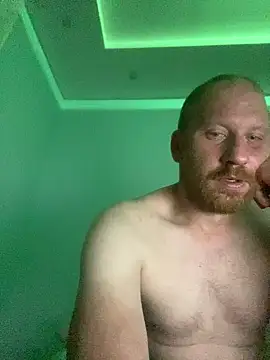 Krzysiekg123 online show from 10/24/25, 06:59