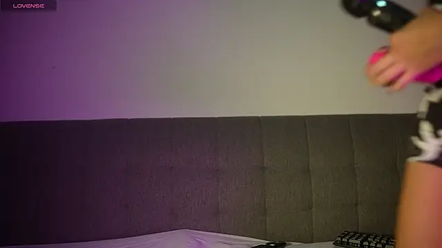 Vaniluu 9 online show from 02/28/25, 11:45