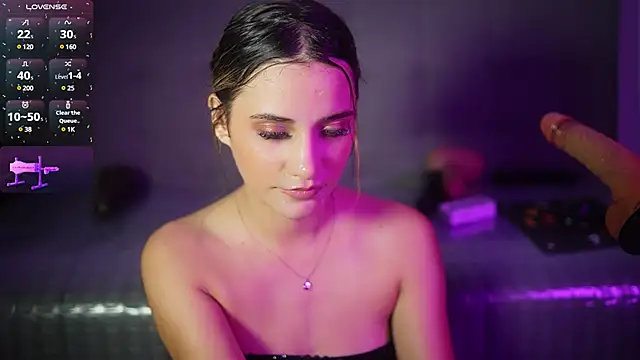 Vaniluu 9 online show from 03/07/25, 03:08