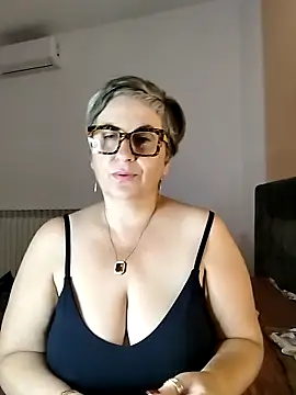 Pumabionda online show from 09/26/25, 02:43