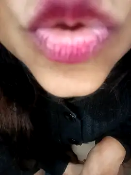 Mannat-222 online show from 12/14/25, 03:01