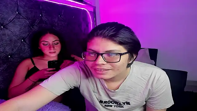 EmilyPacho  online show from 11/28/25, 05:15