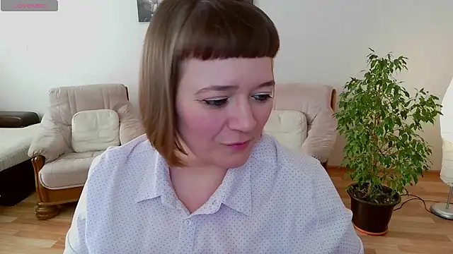 Snapshot of LizaMilfa chatting on 03/06/25, 07:47 LizaMilfa online show from 03/06/25, 07:47