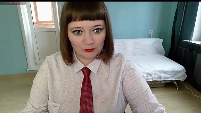 Snapshot of LizaMilfa chatting on 10/04/25, 09:18 LizaMilfa online show from 10/04/25, 09:18