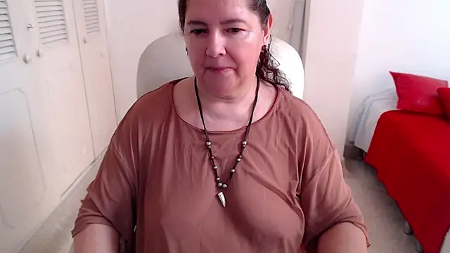 leonela 69 online show from 06/14/26, 02:30