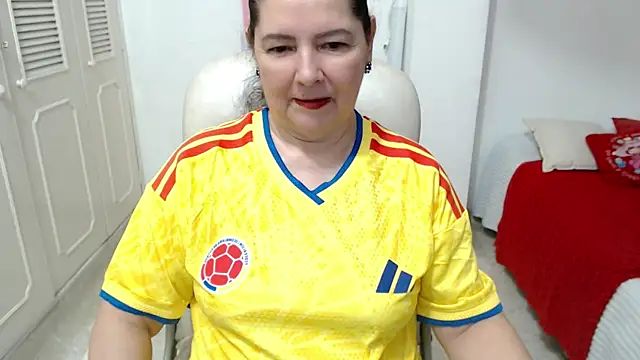 leonela 69 online show from 06/28/26, 01:55