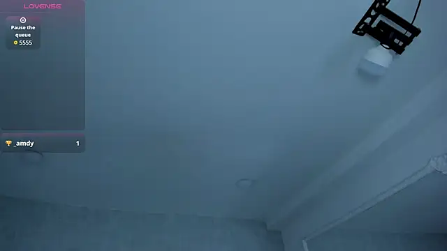 EmiliaRose  online show from 04/25/26, 09:34