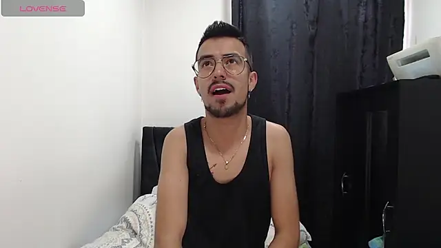 Demian val online show from 03/04/25, 01:06