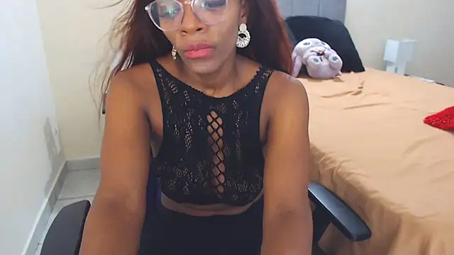 Snapshot of Keyra_Dainty chatting on 07/15/26, 10:42 Keyra Dainty online show from 07/15/26, 10:42