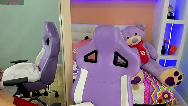 miss   megan online show from 02/15/25, 02:37