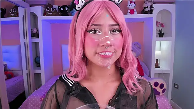 miss   megan online show from 11/27/25, 06:10