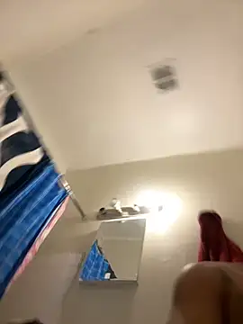 guajiro276565 online show from 02/21/25, 11:32