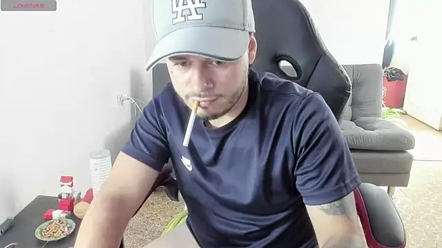 ragnar lothbrok777 online show from 10/03/25, 08:06