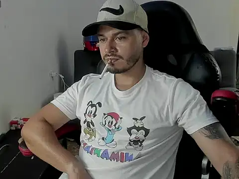 ragnar lothbrok777 online show from 10/24/25, 07:21