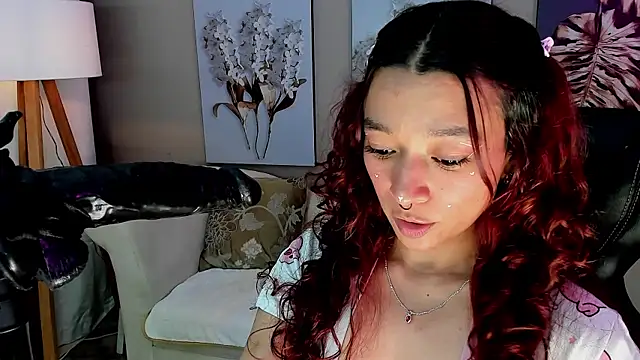 charlotte bluee online show from 06/09/26, 02:01