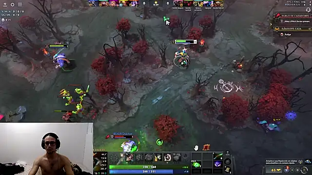 Snapshot of cholitohermoso chatting on 11/15/25, 10:04 cholitohermoso online show from 11/15/25, 10:04