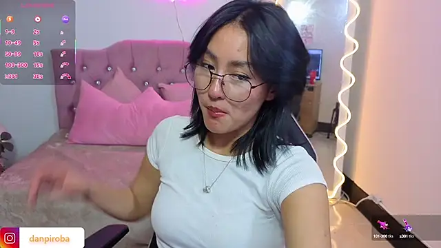 Snapshot of LUDO_KITTY_TAY chatting on 10/11/25, 03:28 LUDO KITTY TAY online show from 10/11/25, 03:28