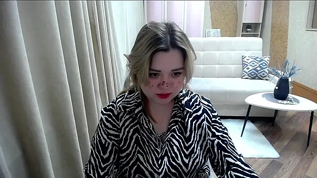 Snapshot of Finna_39 chatting on 02/20/25, 08:25 Finna 39 online show from 02/20/25, 08:25