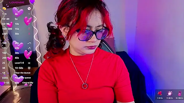 kristen tay online show from 10/12/25, 03:38