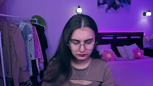 GabriellaMays online show from 03/04/25, 05:11