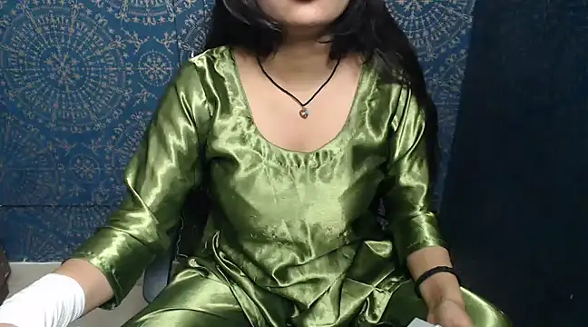 megancatluna online show from 03/02/25, 05:44