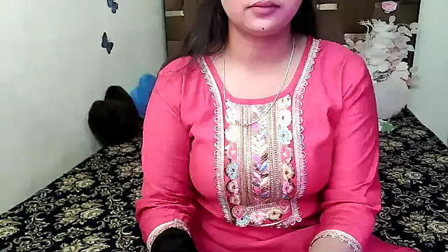 megancatluna online show from 10/27/25, 05:22