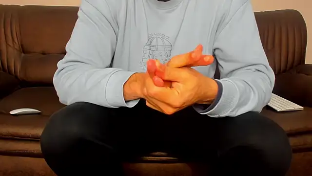 sexyhotmusclesforyou1 online show from 03/10/25, 12:26