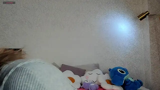 TaiteBayles online show from 11/26/25, 01:17