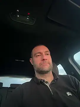 Snapshot of Jackcazzone_82 chatting on 03/07/25, 05:17 Jackcazzone 82 online show from 03/07/25, 05:17