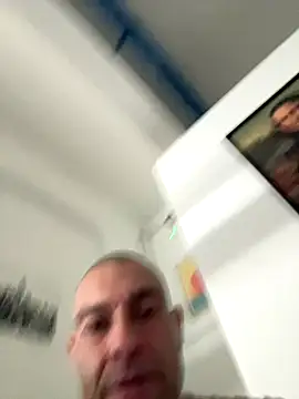 Snapshot of Jackcazzone_82 chatting on 10/02/25, 04:58 Jackcazzone 82 online show from 10/02/25, 04:58