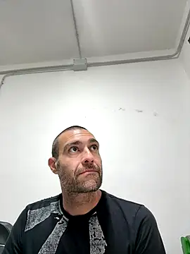 Snapshot of Jackcazzone_82 chatting on 10/11/25, 09:02 Jackcazzone 82 online show from 10/11/25, 09:02