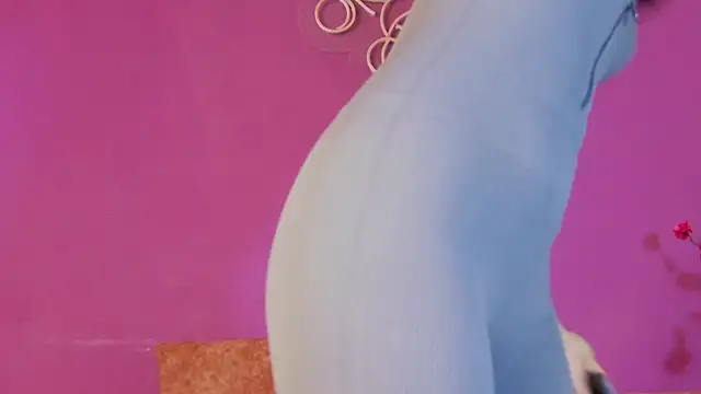 Arii moon online show from 11/03/25, 07:59