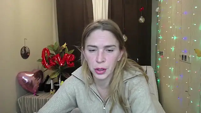 TessaDaybreak online show from 02/15/25, 04:01