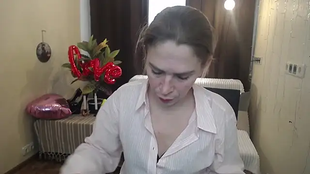 TessaDaybreak online show from 02/20/25, 10:16