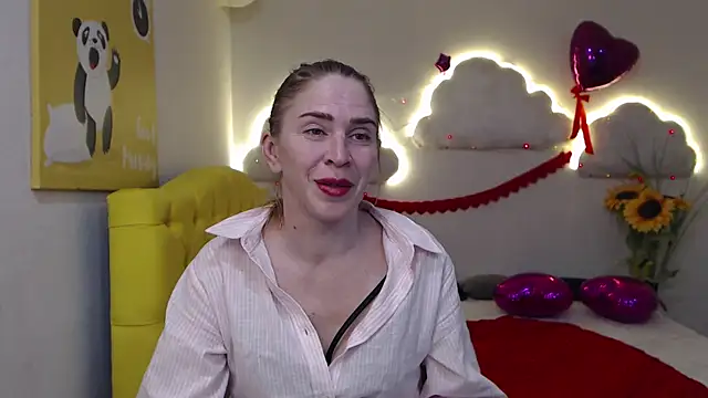 TessaDaybreak online show from 03/15/25, 10:35