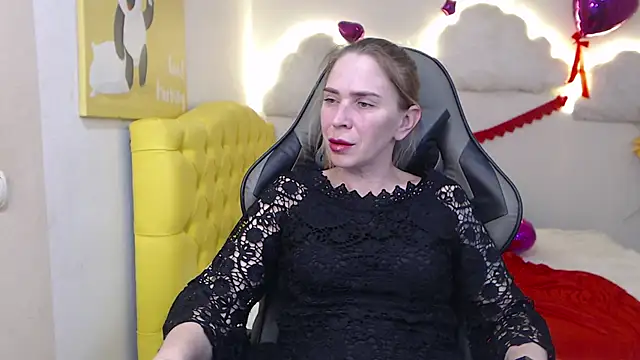 TessaDaybreak online show from 03/16/25, 01:49