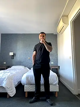 morfeoX online show from 09/17/25, 09:22