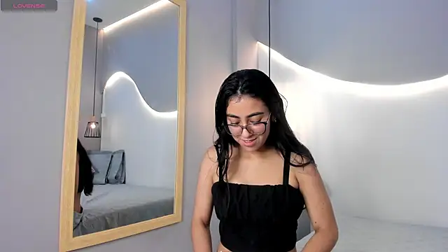 lucelly 15 online show from 09/19/25, 11:55