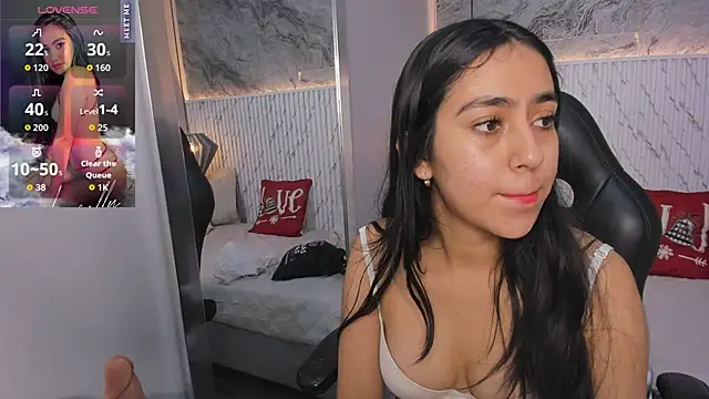 lucelly 15 online show from 11/24/25, 11:43