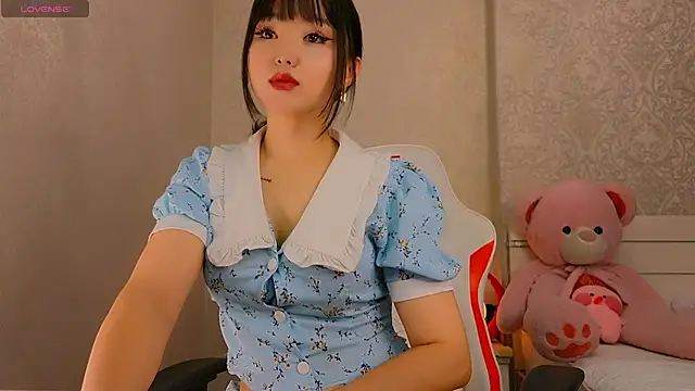 Demonic Angel  online show from 05/19/26, 03:29