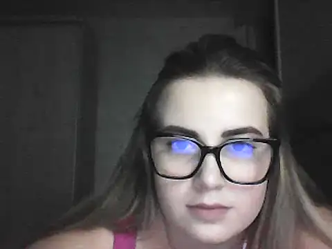 Snapshot of GoddessTenderness chatting on 02/16/25, 04:10 GoddessTenderness online show from 02/16/25, 04:10