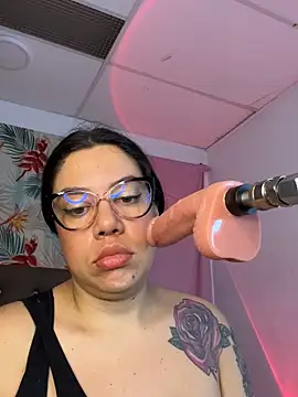 titqueenx online show from 03/03/25, 08:11