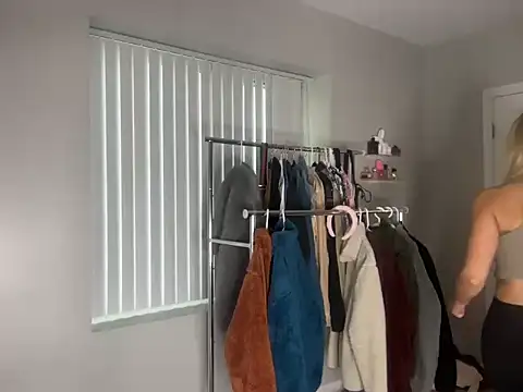 meggsworld online show from 10/29/25, 02:19