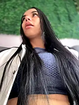 Naatalia online show from 10/01/25, 02:12