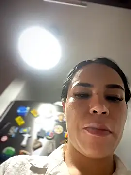 Snapshot of Naatalia chatting on 03/26/26, 06:02 Naatalia online show from 03/26/26, 06:02