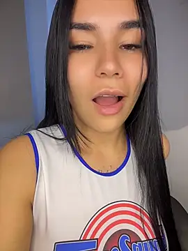 Snapshot of Naatalia chatting on 04/16/26, 09:39 Naatalia online show from 04/16/26, 09:39