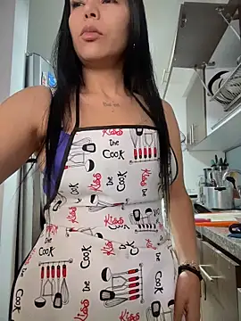 Snapshot of Naatalia chatting on 04/20/26, 04:10 Naatalia online show from 04/20/26, 04:10